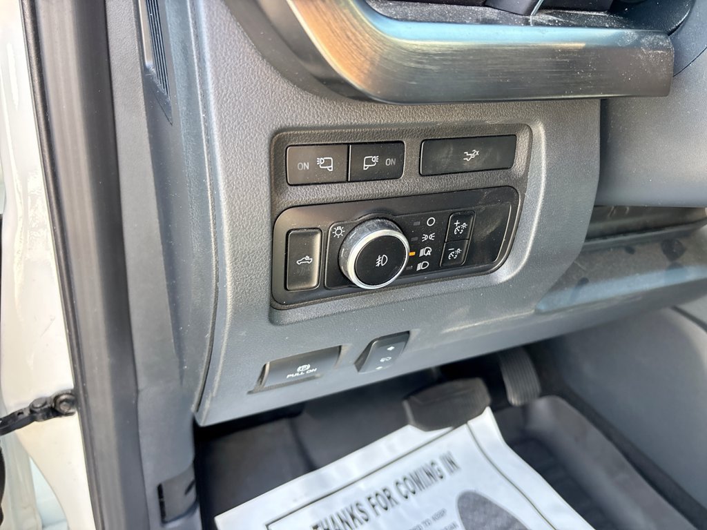 Certified 2023 Ford F250 Lariat w/ Lariat Ultimate Package AWD/4WD image 29