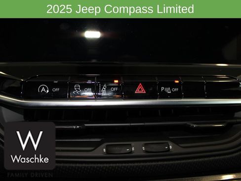 New 2025 Jeep Compass Limited w/ Sun & Sound Group AWD/4WD image 27