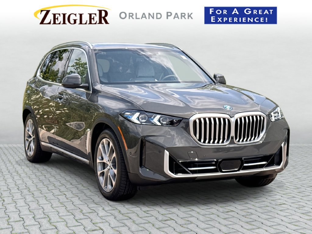 Used 2026 BMW X5 xDrive50e w/ Executive Package AWD/4WD image 1