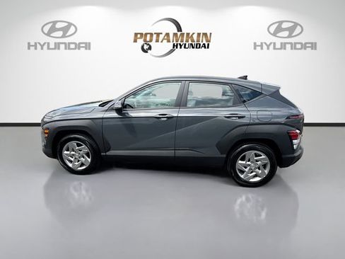 Certified 2026 Hyundai Kona SE image 8