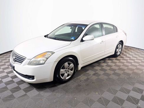 Used 2008 Nissan Altima 2.5 S FWD image 1