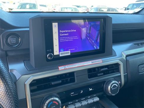 Used 2025 Toyota Tacoma SR5 image 26