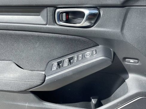Used 2025 Honda Civic Sport image 21