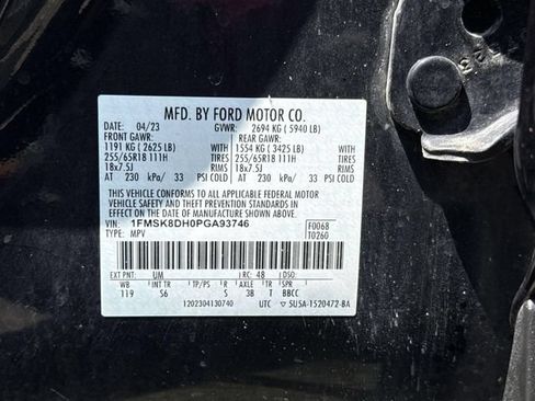 Used 2023 Ford Explorer XLT w/ Equipment Group 202A AWD/4WD image 34