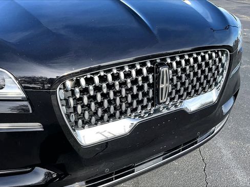 Used 2022 Lincoln Aviator Black Label w/ Dynamic Handling Package image 29