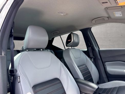 Used 2021 Nissan Kicks SR w/ SR Premium Package FWD image 7