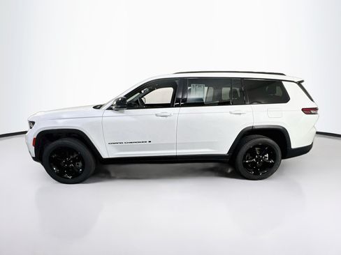 Used 2023 Jeep Grand Cherokee L Laredo AWD/4WD image 8