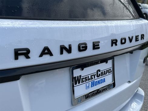 Used 2018 Land Rover Range Rover Long Wheelbase Supercharged image 10