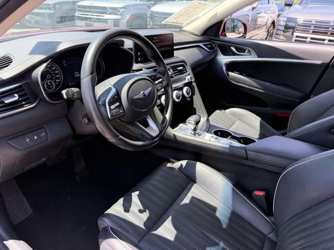 Used 2023 Genesis G70 2.0T AWD/4WD image 10