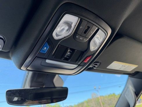 New 2026 RAM 1500 4x4 Crew Cab image 30