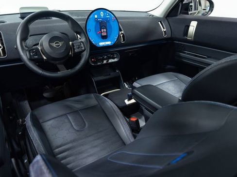 Used 2025 MINI Cooper Countryman S image 18