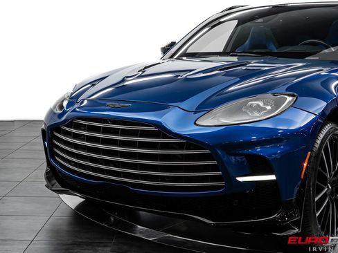 Used 2023 Aston Martin DBX 707 AWD/4WD image 15
