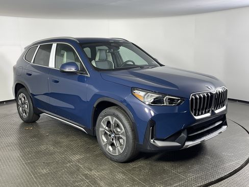 New 2026 BMW X1 xDrive28i w/ Technology Package image 3