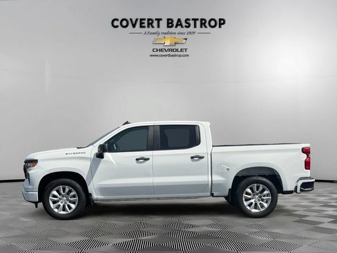 Certified 2024 Chevrolet Silverado 1500 Custom RWD image 4