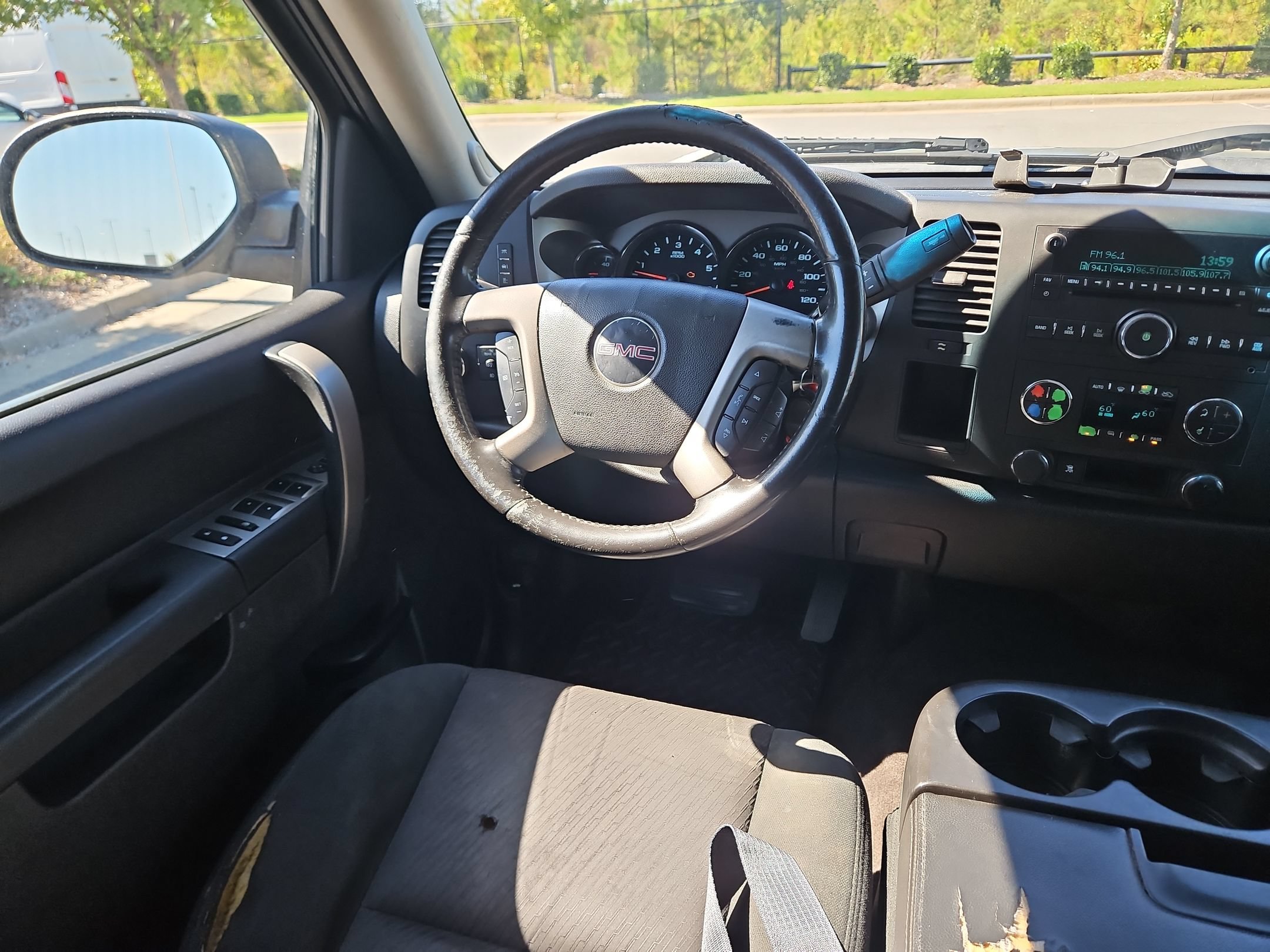 Used 2011 GMC Sierra 1500 SLE w/ Power Tech Package RWD image 9