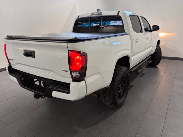 Used 2022 Toyota Tacoma SR AWD/4WD image 5