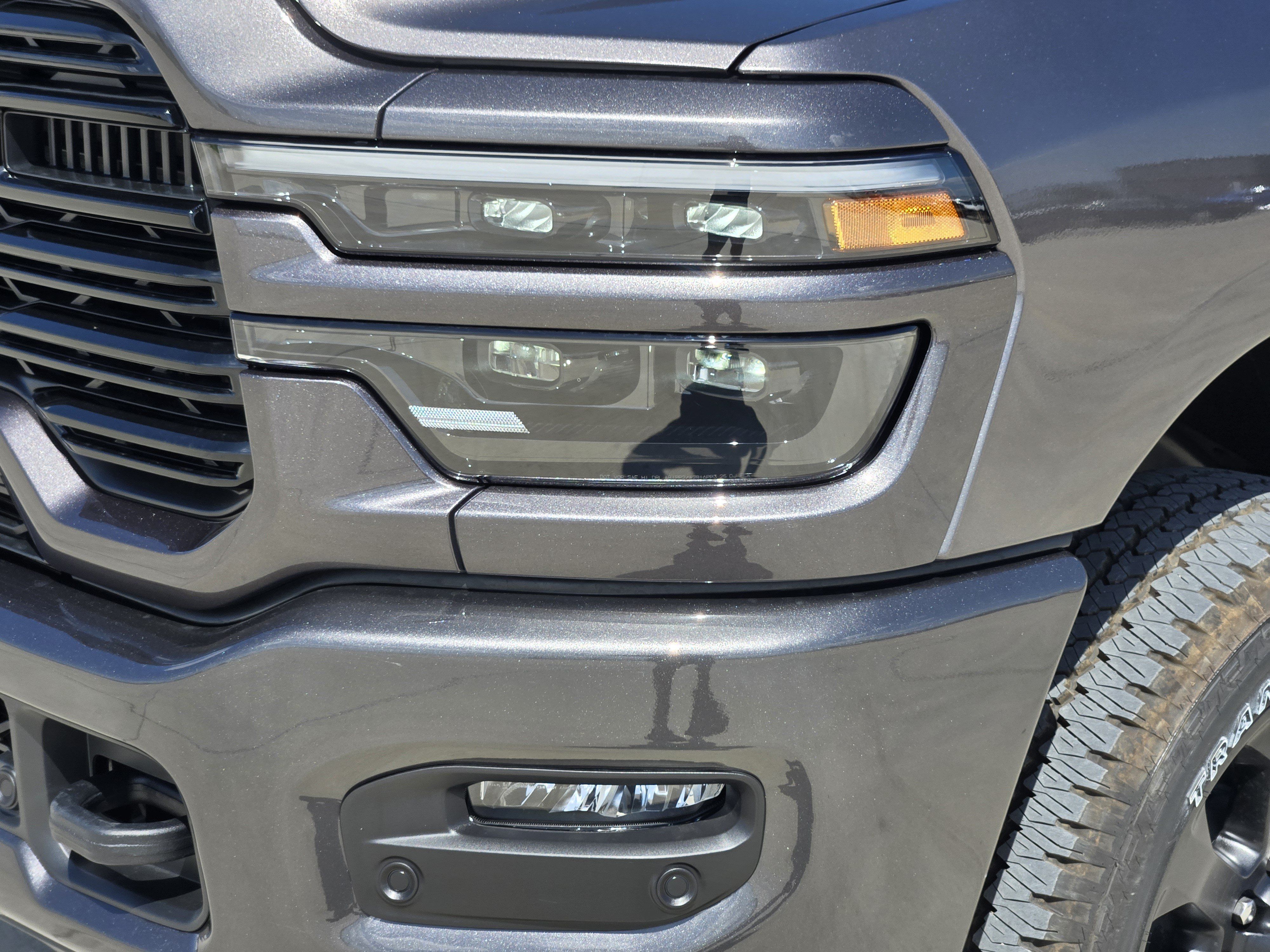 New 2026 RAM 2500 Laramie w/ Night Edition AWD/4WD image 7