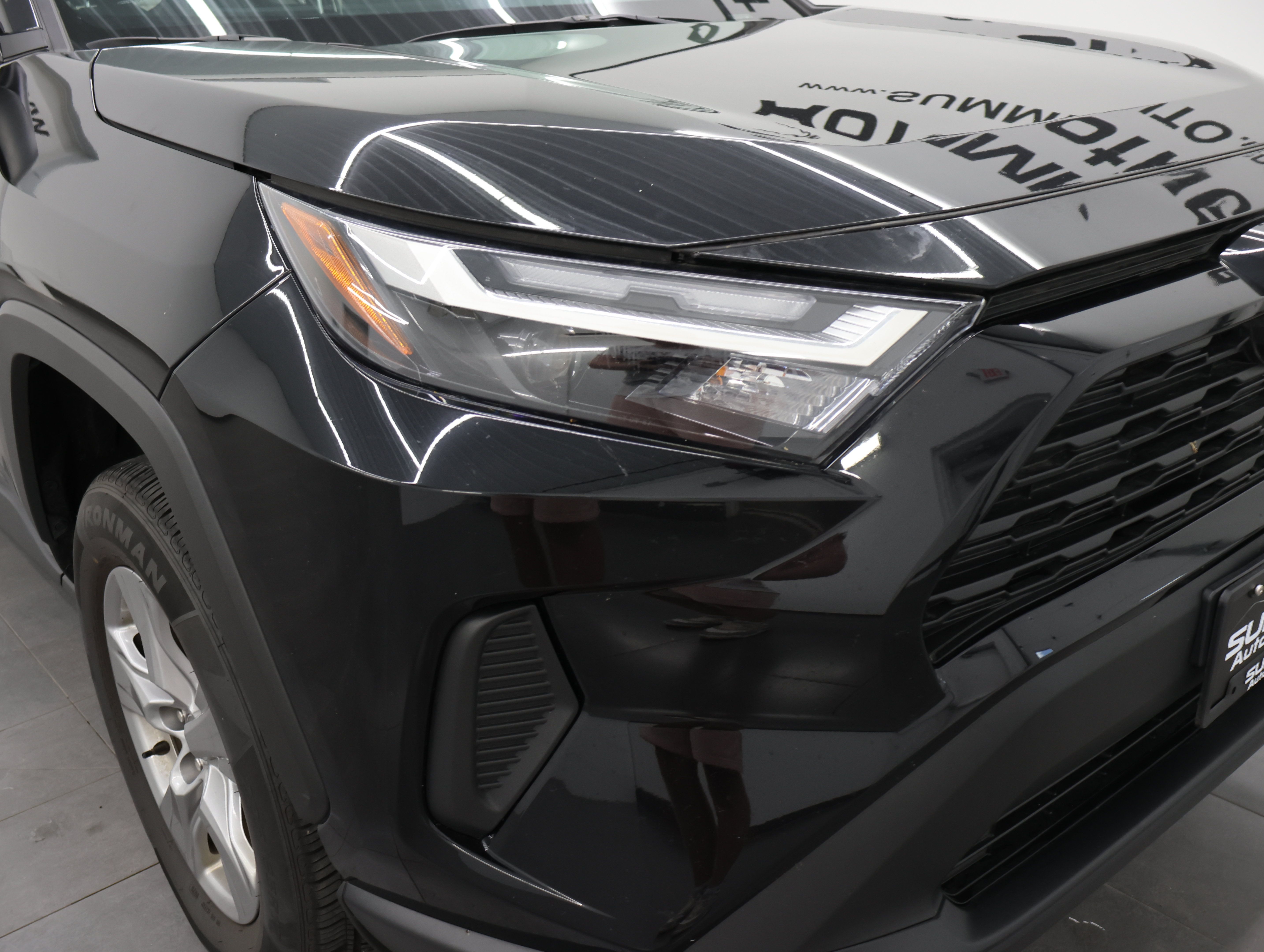 Used 2025 Toyota RAV4 LE AWD/4WD image 21