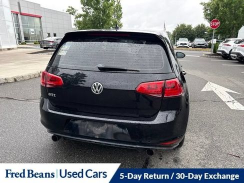 Used 2015 Volkswagen GTI S FWD image 9