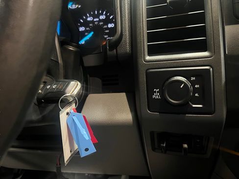 Used 2019 Ford F350 XL w/ XL Value Package image 27