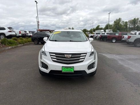 Used 2019 Cadillac XT5 Luxury AWD/4WD image 3
