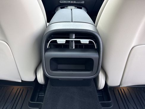 New 2026 Mercedes-Benz E 350 Sedan image 23