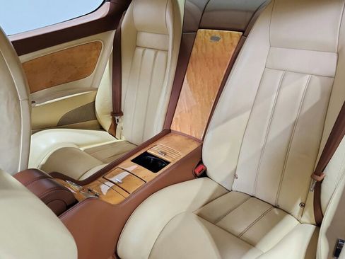 Used 2007 Bentley Continental GT image 39
