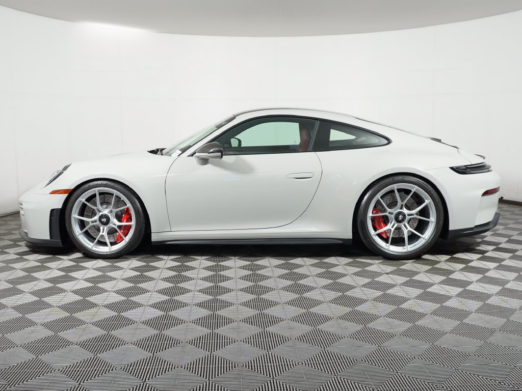 Certified 2026 Porsche 911 GT3 RWD image 2