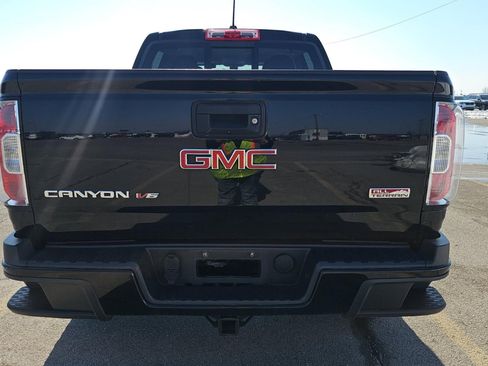 Used 2018 GMC Canyon All Terrain w/ All Terrain X Package image 4
