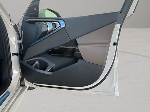 New 2026 BMW X3 xDrive30 w/ Premium Package image 29