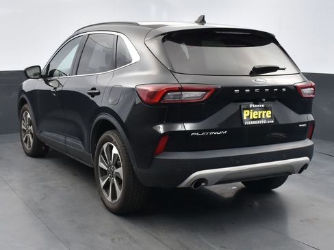 Used 2023 Ford Escape Platinum image 10