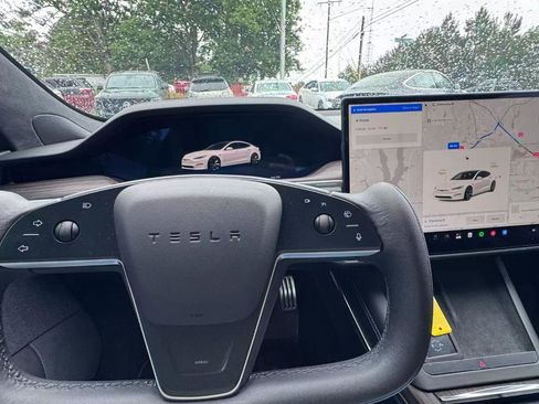 Used 2021 Tesla Model S Long Range AWD/4WD image 9