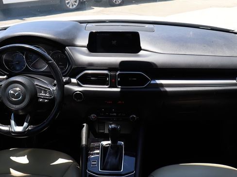 Used 2019 MAZDA CX-5 Touring FWD image 32