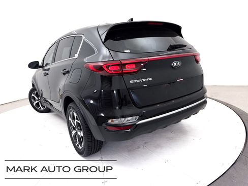 Used 2022 Kia Sportage LX FWD image 6