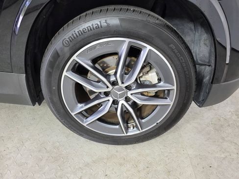Certified 2025 Mercedes-Benz GLA 35 AMG 4MATIC image 17