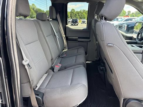 Used 2018 Ford F150 XLT w/ Equipment Group 301A Mid AWD/4WD image 15