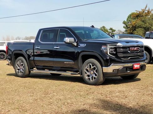 New 2026 GMC Sierra 1500 SLT AWD/4WD image 2