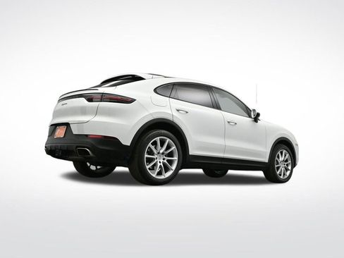 Used 2023 Porsche Cayenne Coupe image 48