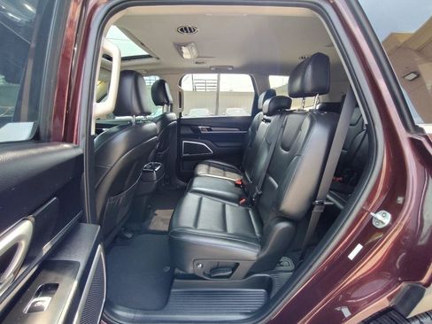 Used 2020 Kia Telluride S w/ S 8 Passenger Seating Package FWD image 31