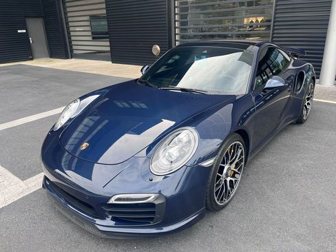 Used 2014 Porsche 911 Turbo S image 1