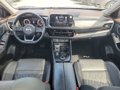 Used 2023 Nissan Rogue Platinum w/ Platinum Premium Package AWD/4WD image 12