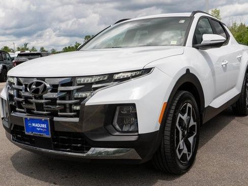 Used 2022 Hyundai Santa Cruz Limited AWD/4WD image 2