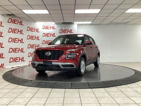 New 2026 Hyundai Venue SE FWD image 3