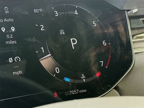 Certified 2023 Land Rover Range Rover SE image 13