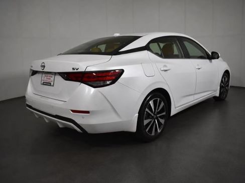 Certified 2024 Nissan Sentra SV w/ SV Premium Package FWD image 4