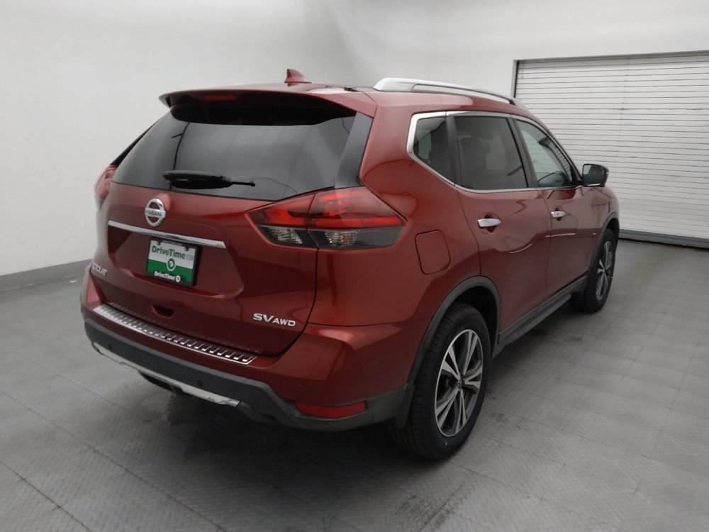 Used 2019 Nissan Rogue SV w/ Sun & Sound Touring Package AWD/4WD image 9