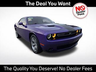 Used 2019 Dodge Challenger SXT RWD video 1
