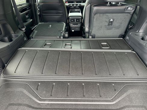 New 2025 Honda Pilot TrailSport image 17