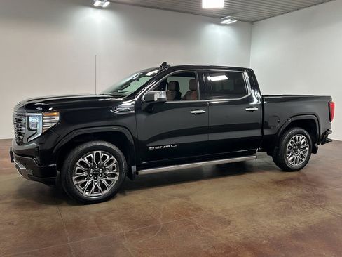 Used 2023 GMC Sierra 1500 Denali Ultimate image 33
