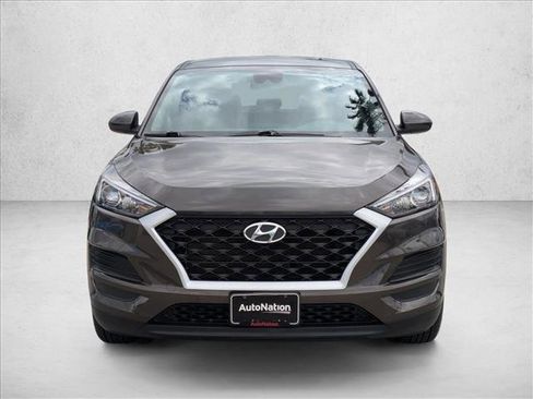 Used 2019 Hyundai Tucson SE FWD image 2